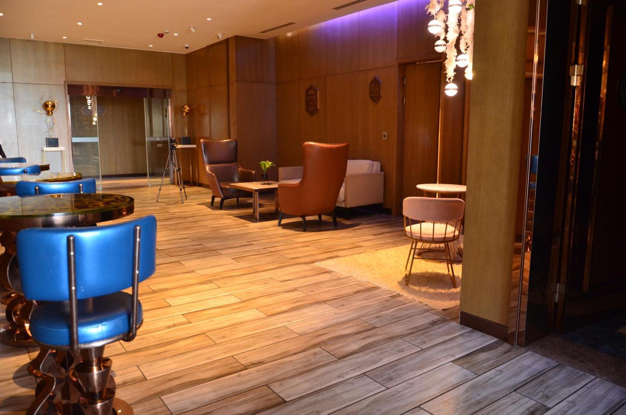 Marigold Hotel & Restaurants Windhoek Luaran gambar