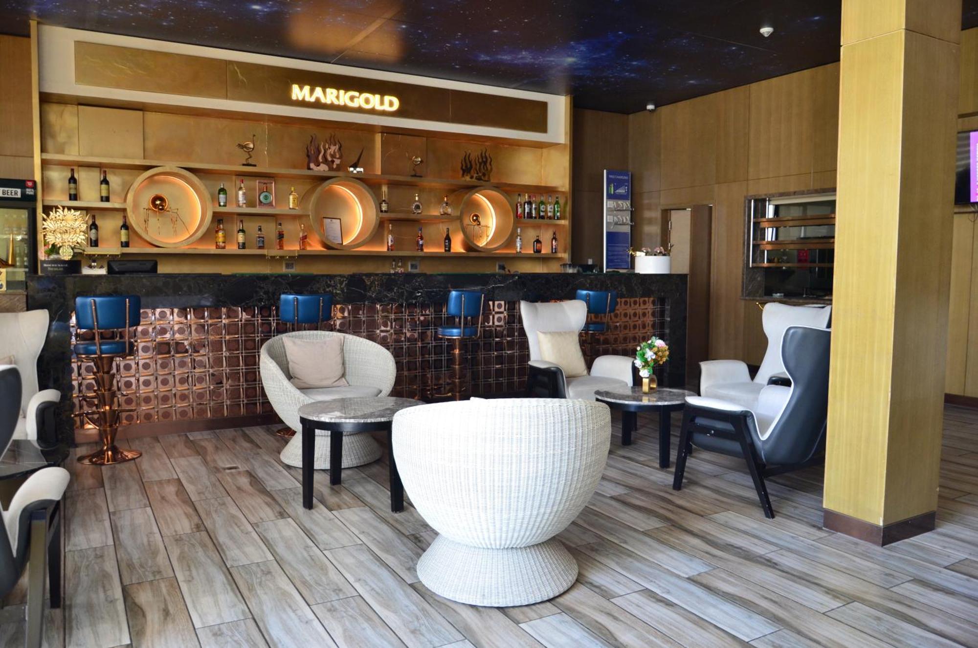 Marigold Hotel & Restaurants Windhoek Luaran gambar